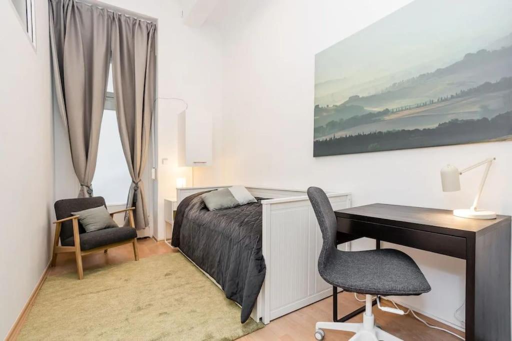 Newly Furnished Apartment For Up To 6 People Berlin Exteriör bild